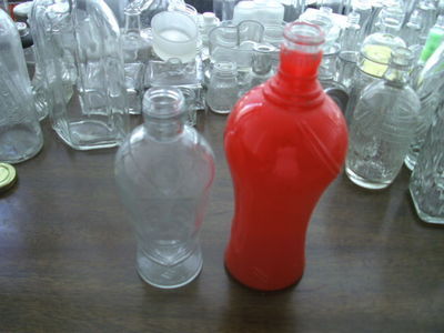 【供應(yīng) 酒瓶 噴涂酒瓶 玻璃包裝容器】價格,廠家,圖片,其他玻璃包裝容器,義烏市九如玻璃制品廠-