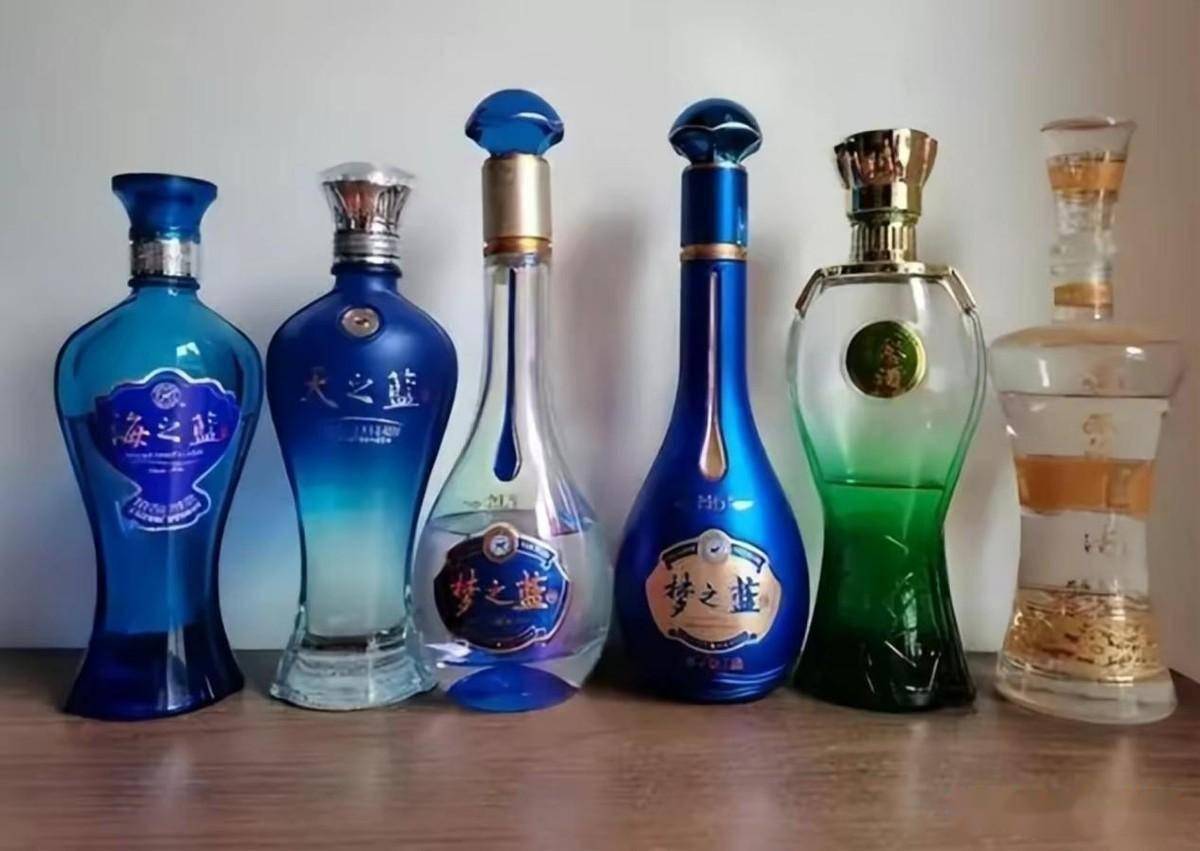 同為洋河系列白酒，海之藍(lán)、天之藍(lán)、夢(mèng)之藍(lán)區(qū)別在哪？弄清楚再喝